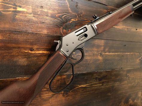 An award-winning rifle that seamlessly marries fine craftsmanship and classic style, the lever-action Henry Golden Boy is bold and well-balanced. . Henry 357 side gate